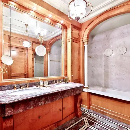 Appartamento Regina Apartment