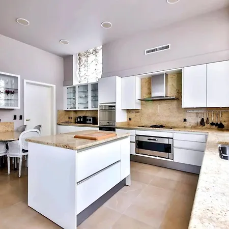 Appartamento Regina Apartment